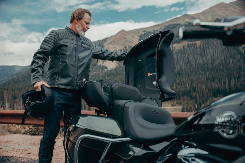 Load image into Gallery viewer, Harley-Davidson® Men's Passing Link III Leather Jacket
