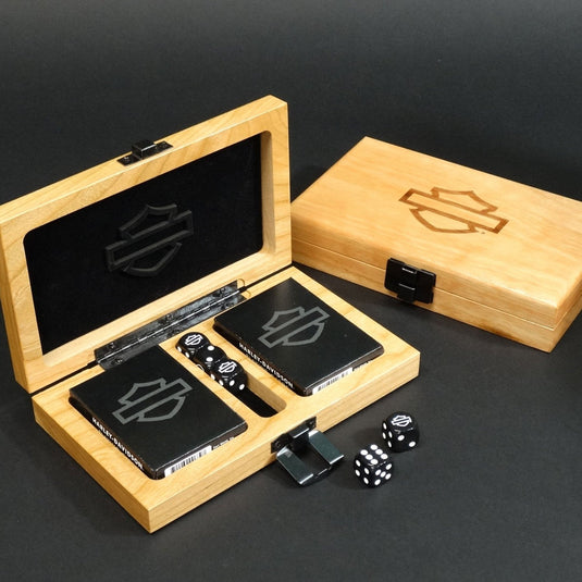 Prime - H-D Deluxe 2 in 1 Game Set Double Card Deck / Dice -